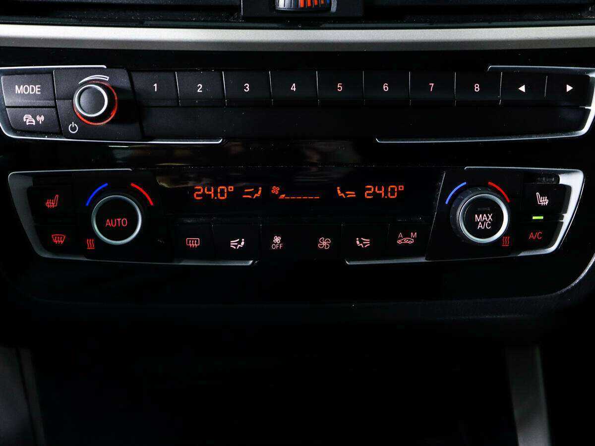 BMW 1 серии с пробегом — 2018 год. Фото: #15