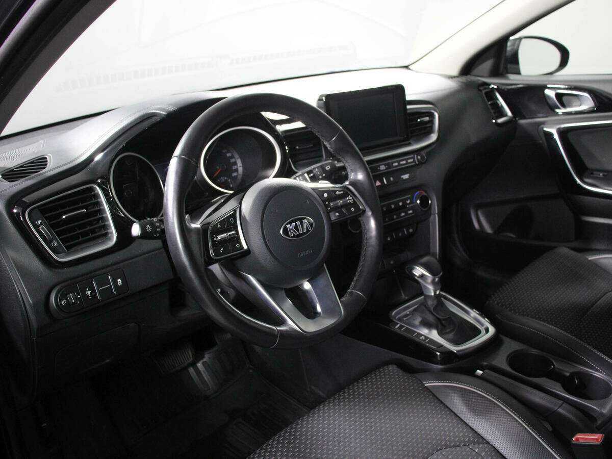 Kia Ceed с пробегом — 2018 год. Фото: #11