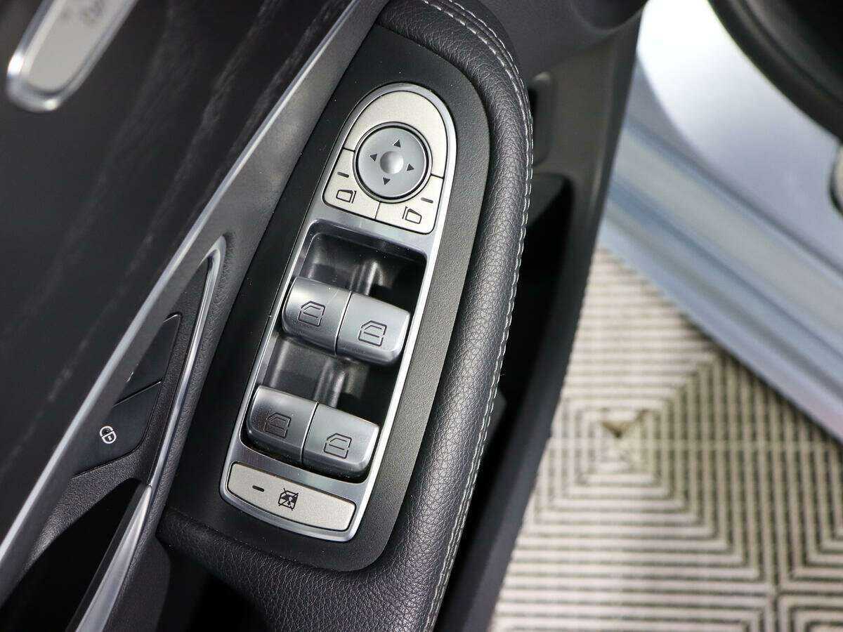 Mercedes-Benz C-Класс с пробегом — 2015 год. Фото: #14