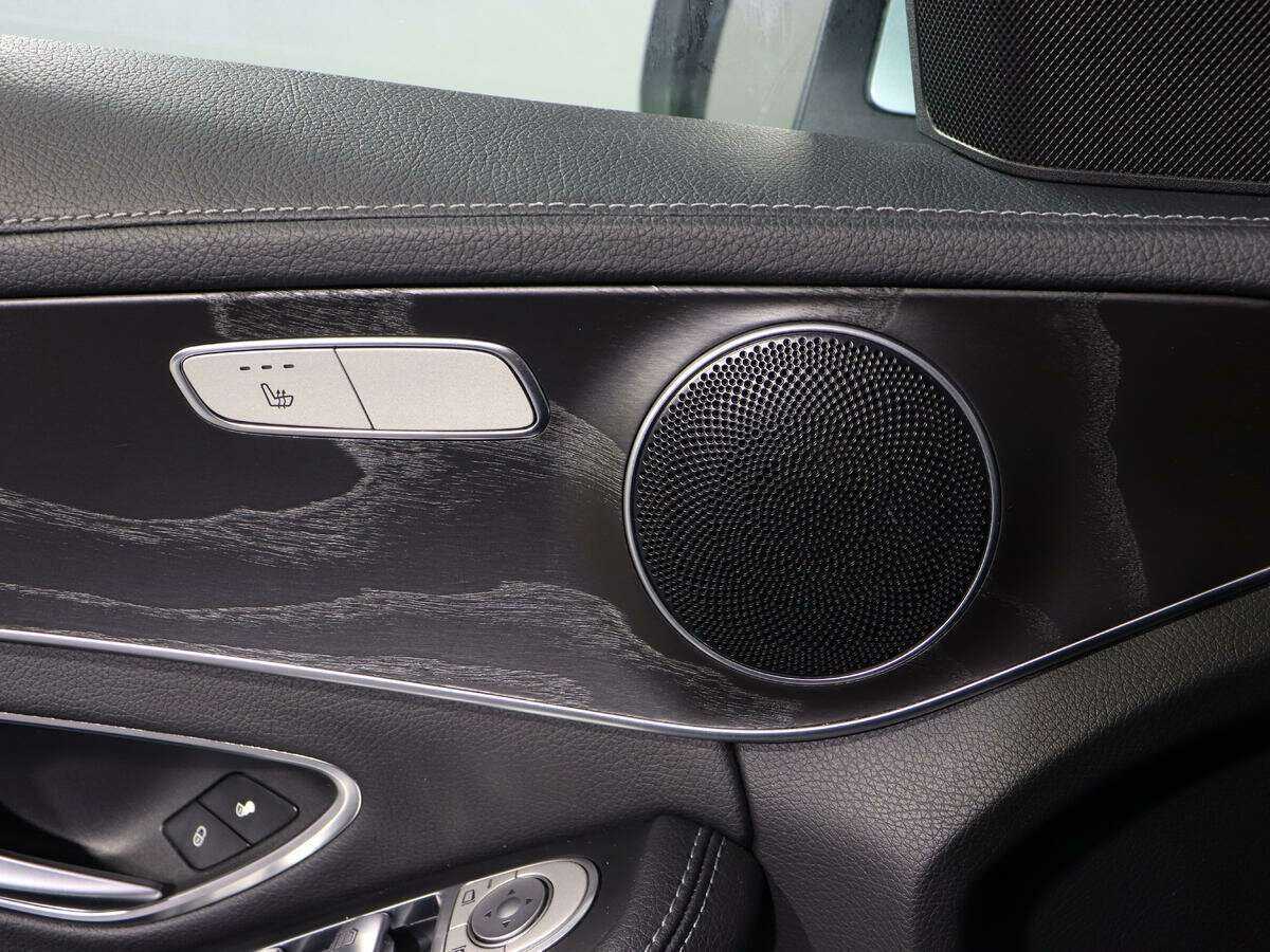 Mercedes-Benz C-Класс с пробегом — 2015 год. Фото: #16