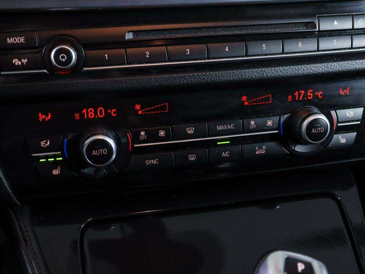 BMW 5 серии с пробегом — 2013 год. Фото: #16