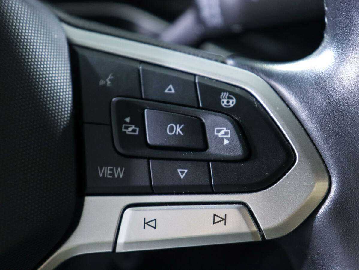 Volkswagen Polo с пробегом — 2020 год. Фото: #16