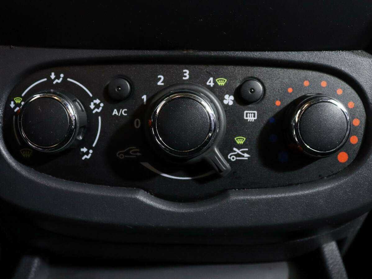 Lada (ВАЗ) Largus с пробегом — 2021 год. Фото: #17