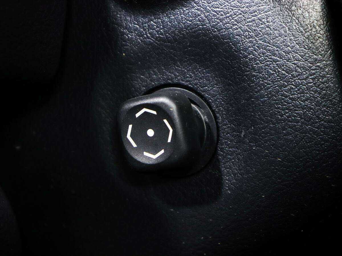 Toyota Camry с пробегом — 2012 год. Фото: #14