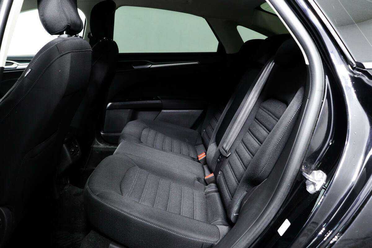 Ford Mondeo с пробегом — 2019 год. Фото: #11