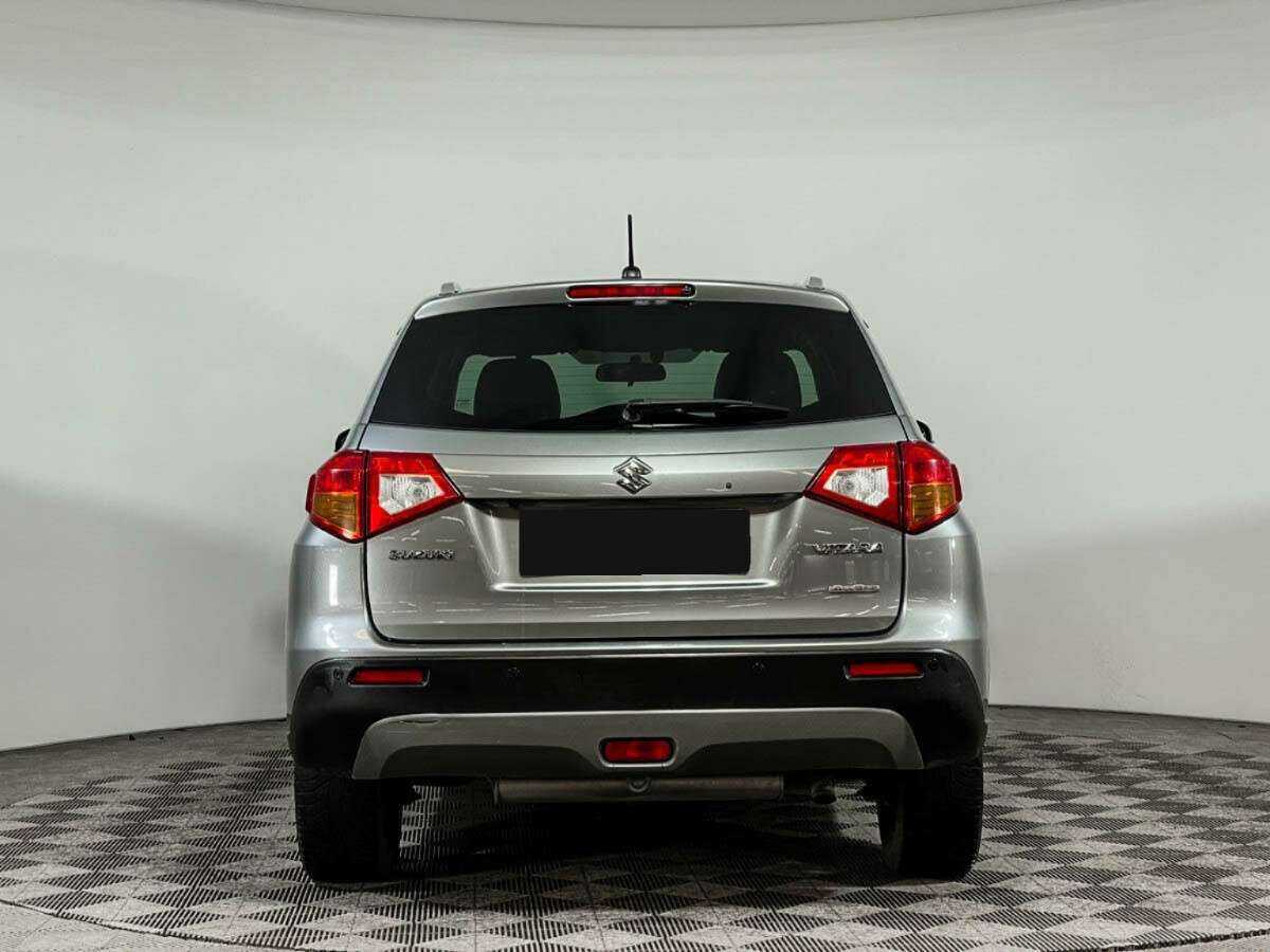 Suzuki Vitara с пробегом — 2017 год. Фото: #4