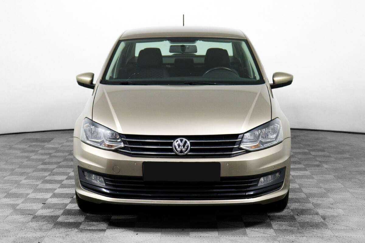 Volkswagen Polo с пробегом — 2019 год. Фото: #1