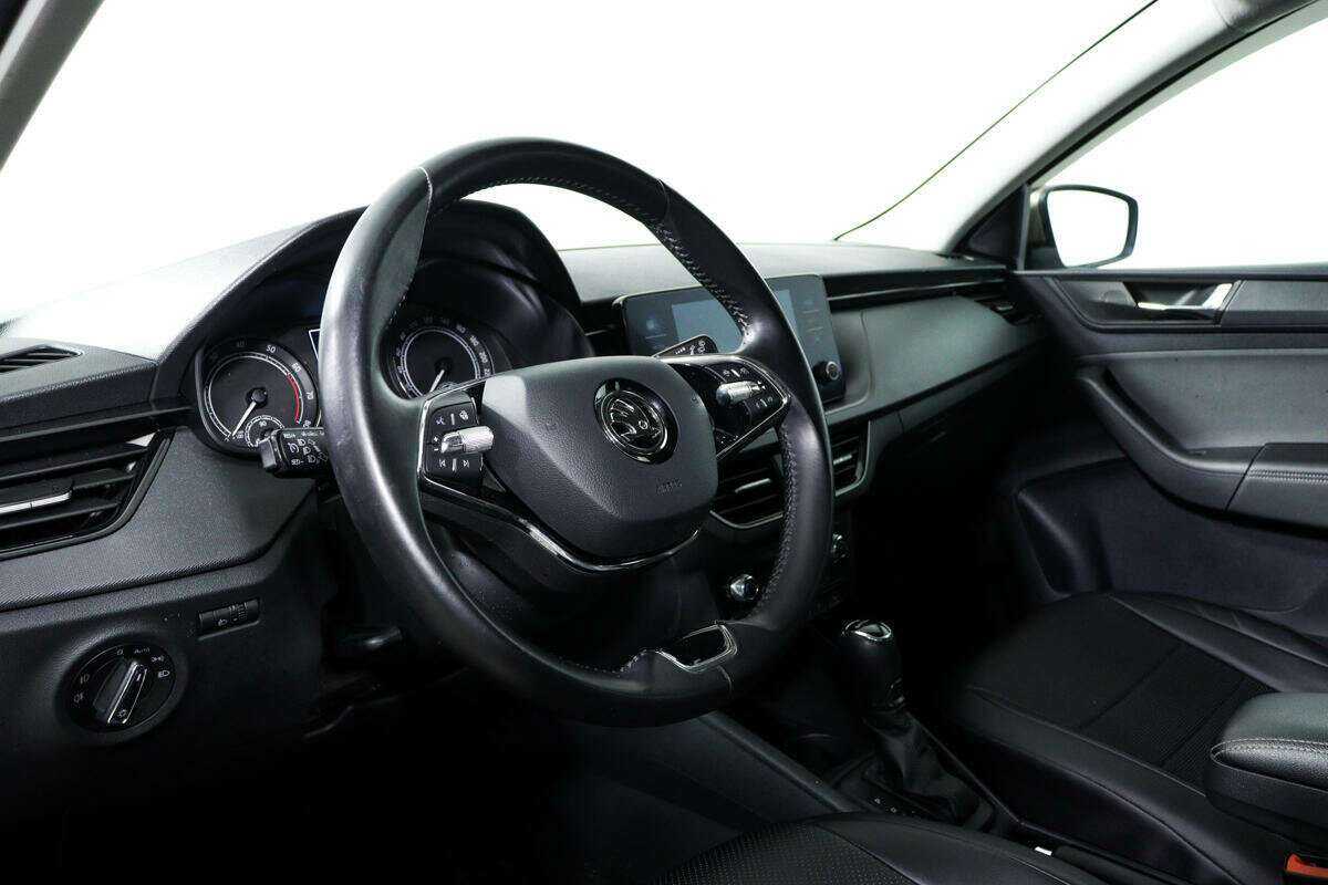 Skoda Rapid с пробегом — 2020 год. Фото: #12