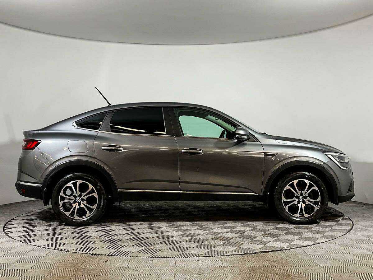 Renault Arkana с пробегом — 2020 год. Фото: #3