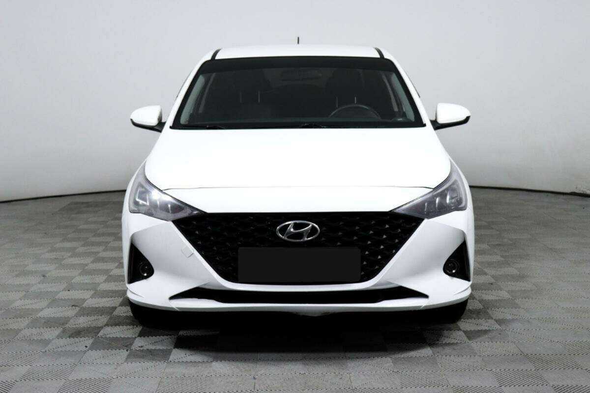 Hyundai Solaris с пробегом — 2020 год. Фото: #1