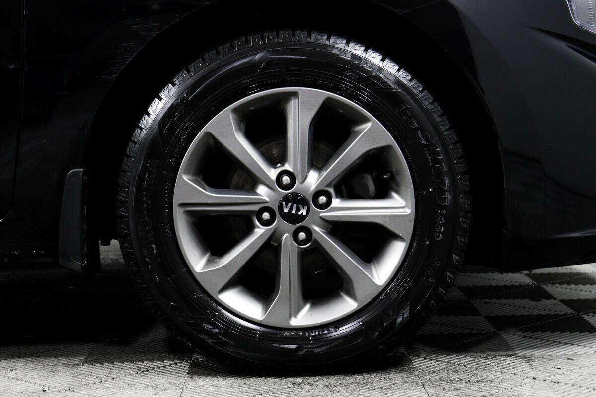 Kia Rio с пробегом — 2020 год. Фото: #13