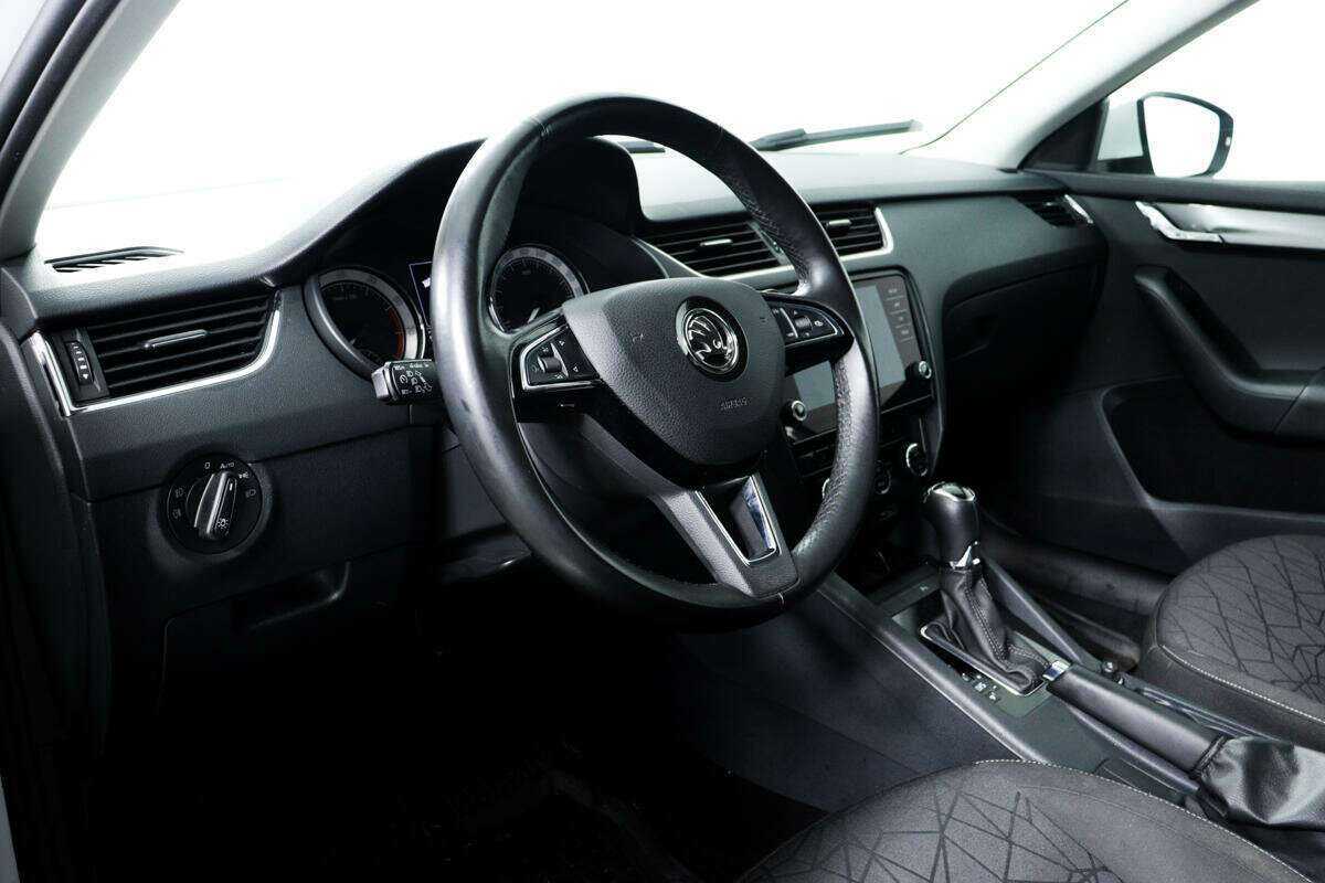 Skoda Octavia с пробегом — 2019 год. Фото: #11