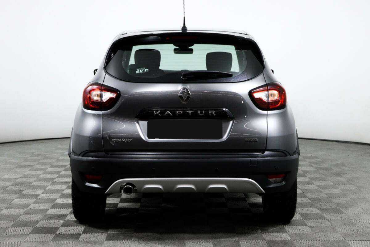 Renault Kaptur с пробегом — 2016 год. Фото: #5