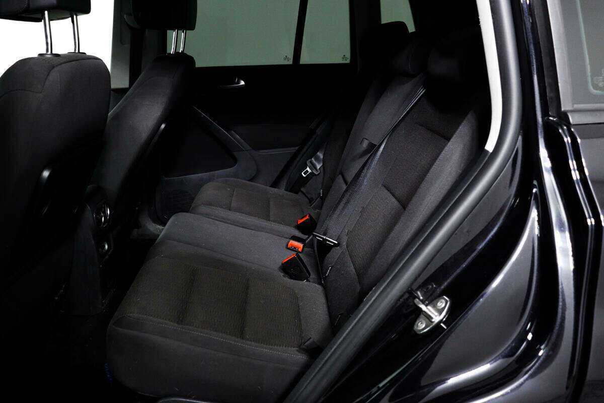 Volkswagen Tiguan с пробегом — 2013 год. Фото: #11