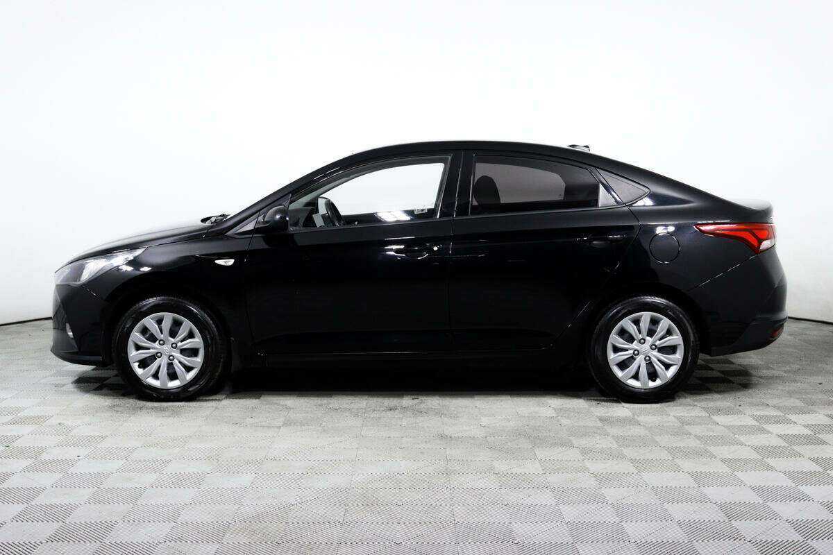 Hyundai Solaris с пробегом — 2020 год. Фото: #7