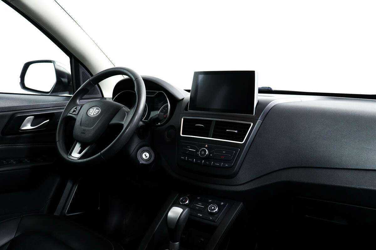 FAW Besturn X40 с пробегом — 2019 год. Фото: #8