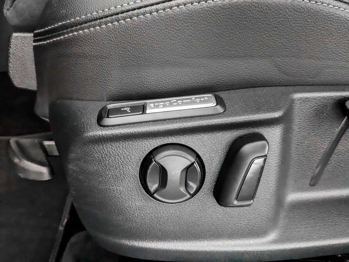 Volkswagen Passat с пробегом — 2018 год. Фото: #20