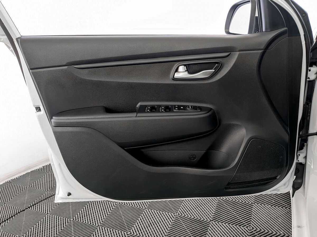 Kia Rio с пробегом — 2021 год. Фото: #14