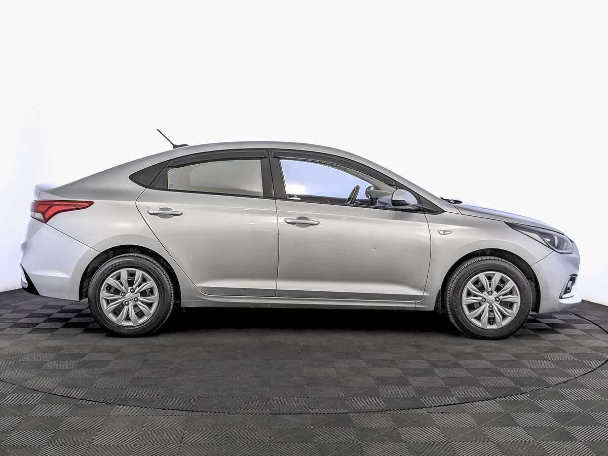 Hyundai Solaris с пробегом — 2019 год. Фото: #3