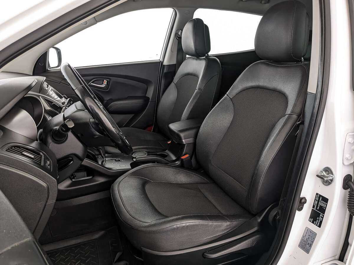 Hyundai ix35 с пробегом — 2015 год. Фото: #19