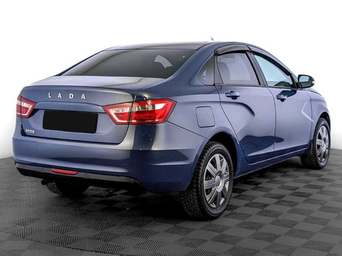 Lada (ВАЗ) Vesta с пробегом — 2017 год. Фото: #4