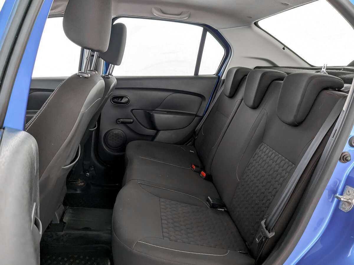 Renault Logan с пробегом — 2017 год. Фото: #9