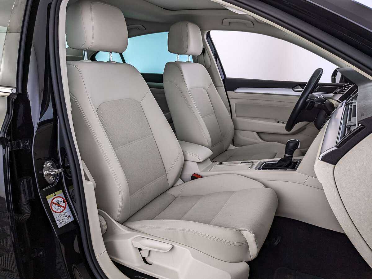 Volkswagen Passat с пробегом — 2018 год. Фото: #19