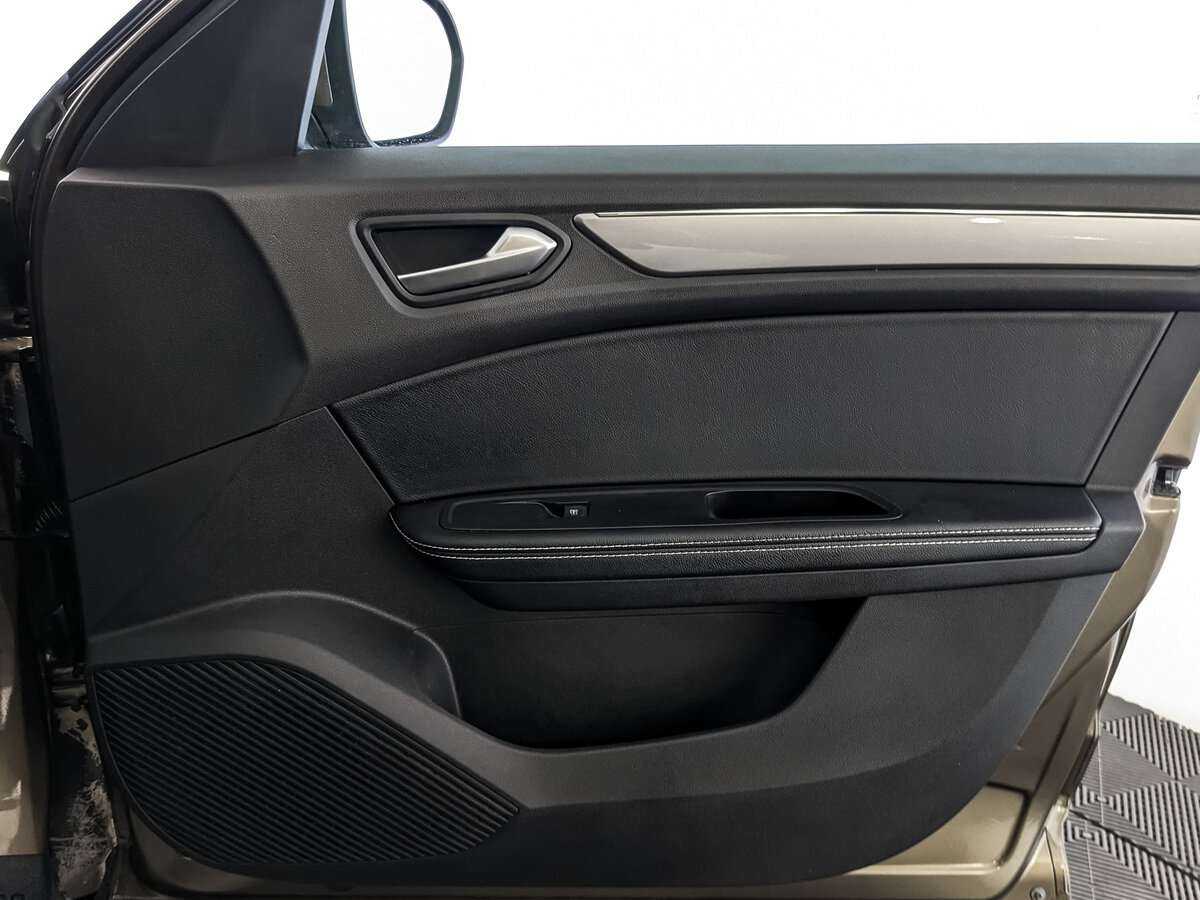 Renault Arkana с пробегом — 2019 год. Фото: #20