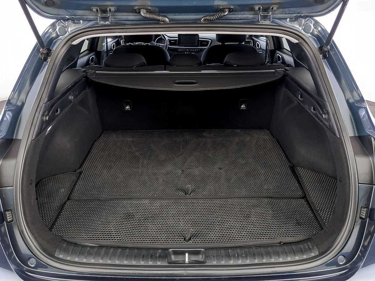 Kia Ceed с пробегом — 2019 год. Фото: #9