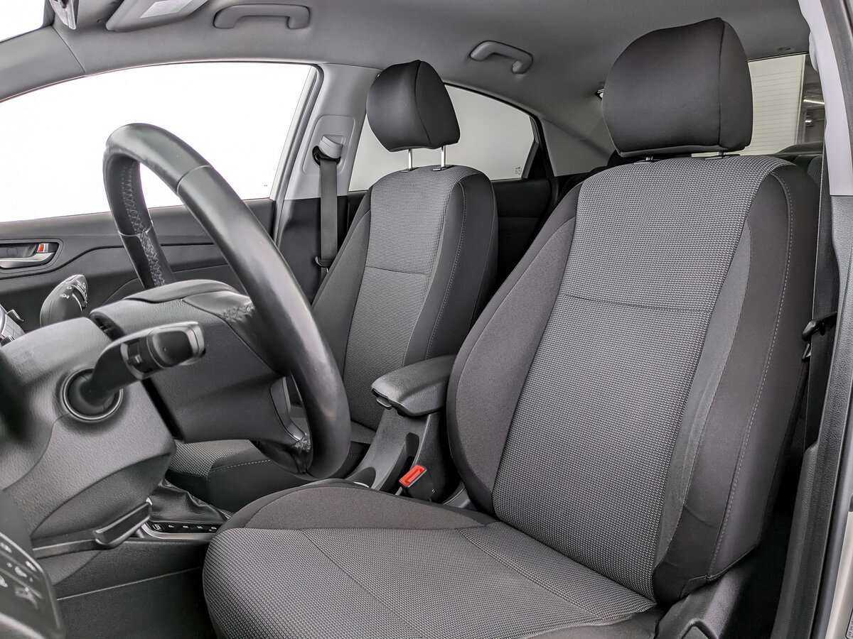 Hyundai Solaris с пробегом — 2019 год. Фото: #15