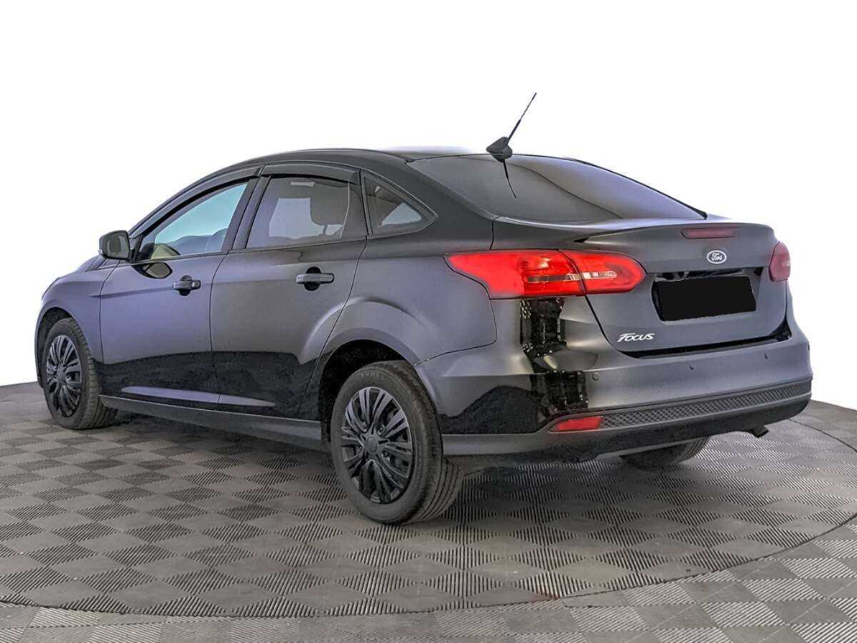Ford Focus с пробегом — 2017 год. Фото: #6