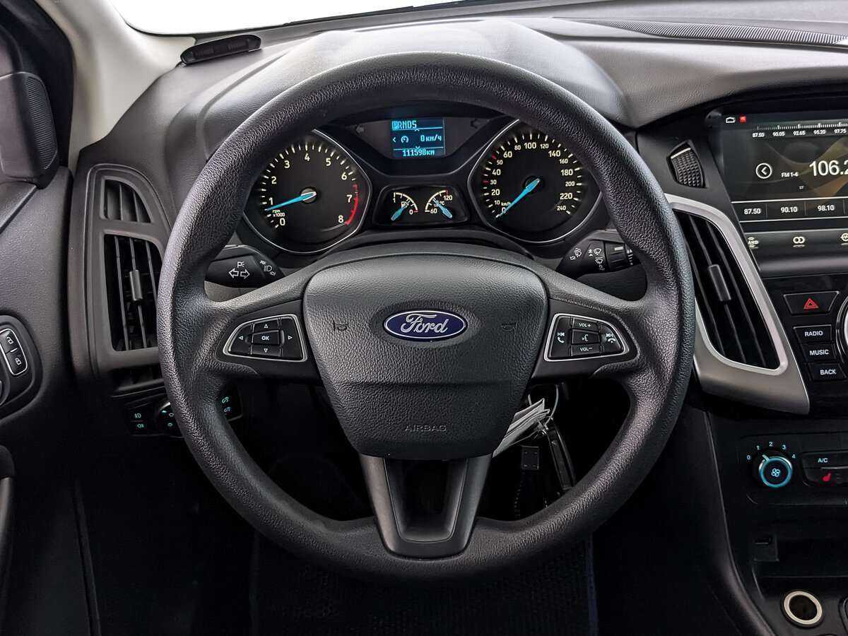 Ford Focus с пробегом — 2017 год. Фото: #17