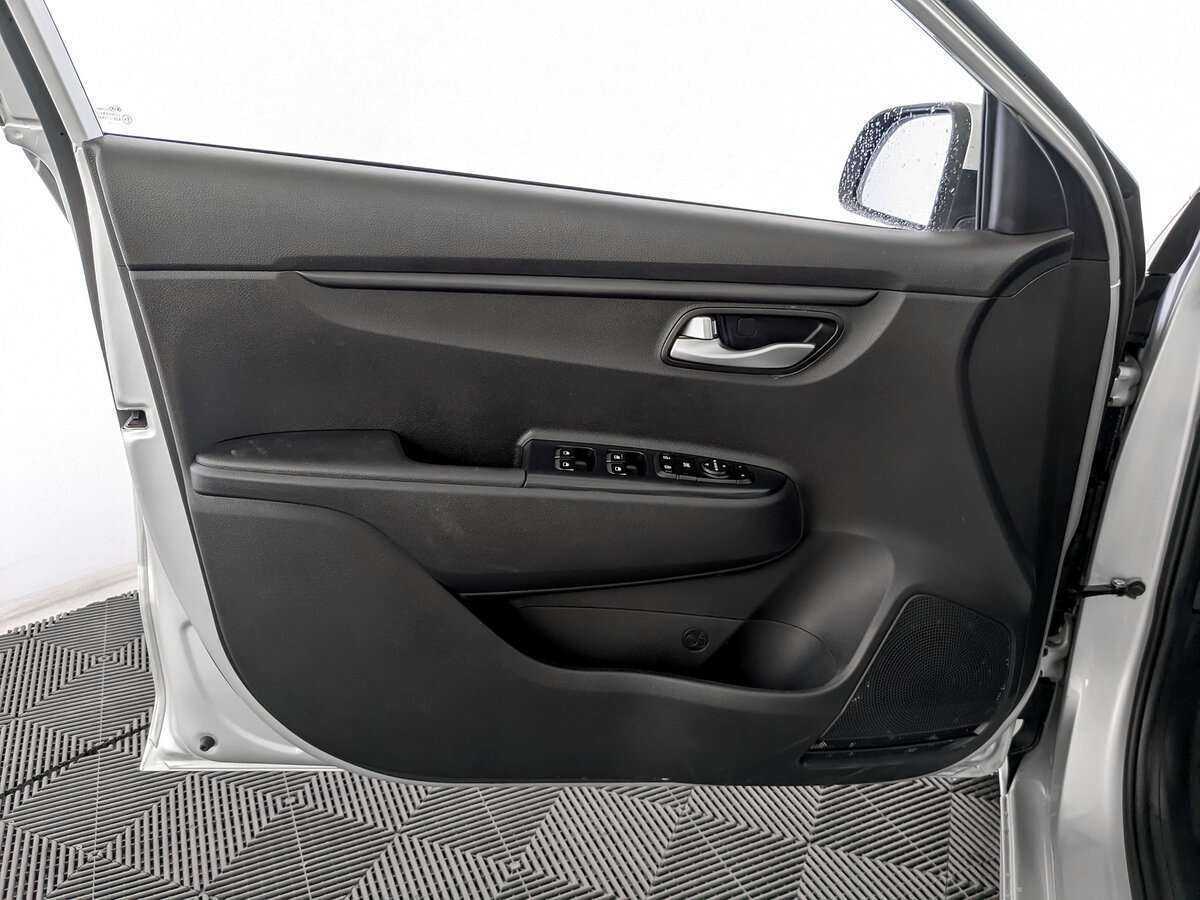 Kia Rio с пробегом — 2021 год. Фото: #14