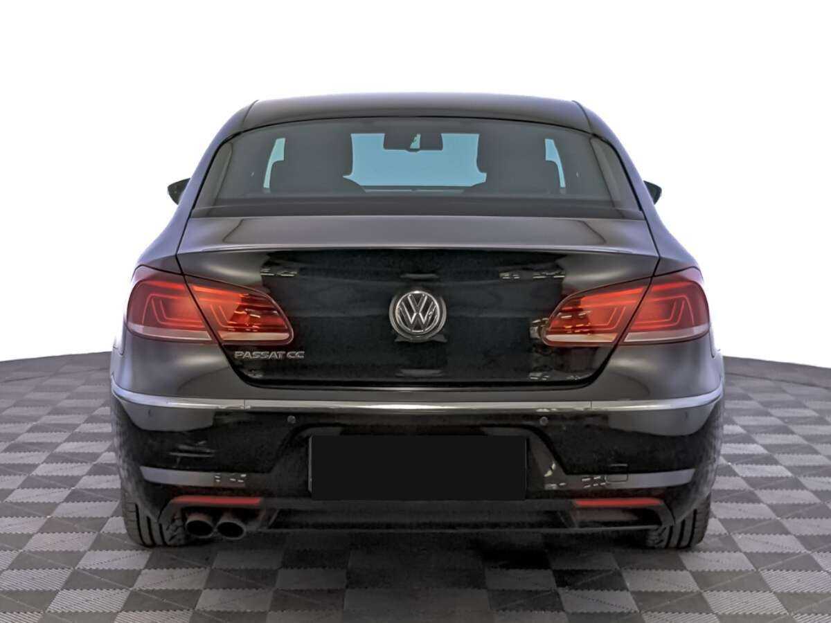 Volkswagen Passat CC с пробегом — 2012 год. Фото: #5