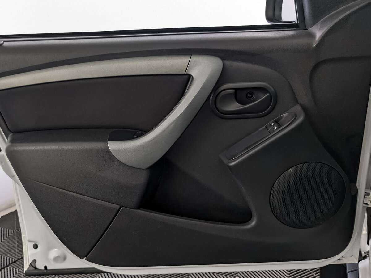 Renault Duster с пробегом — 2020 год. Фото: #17