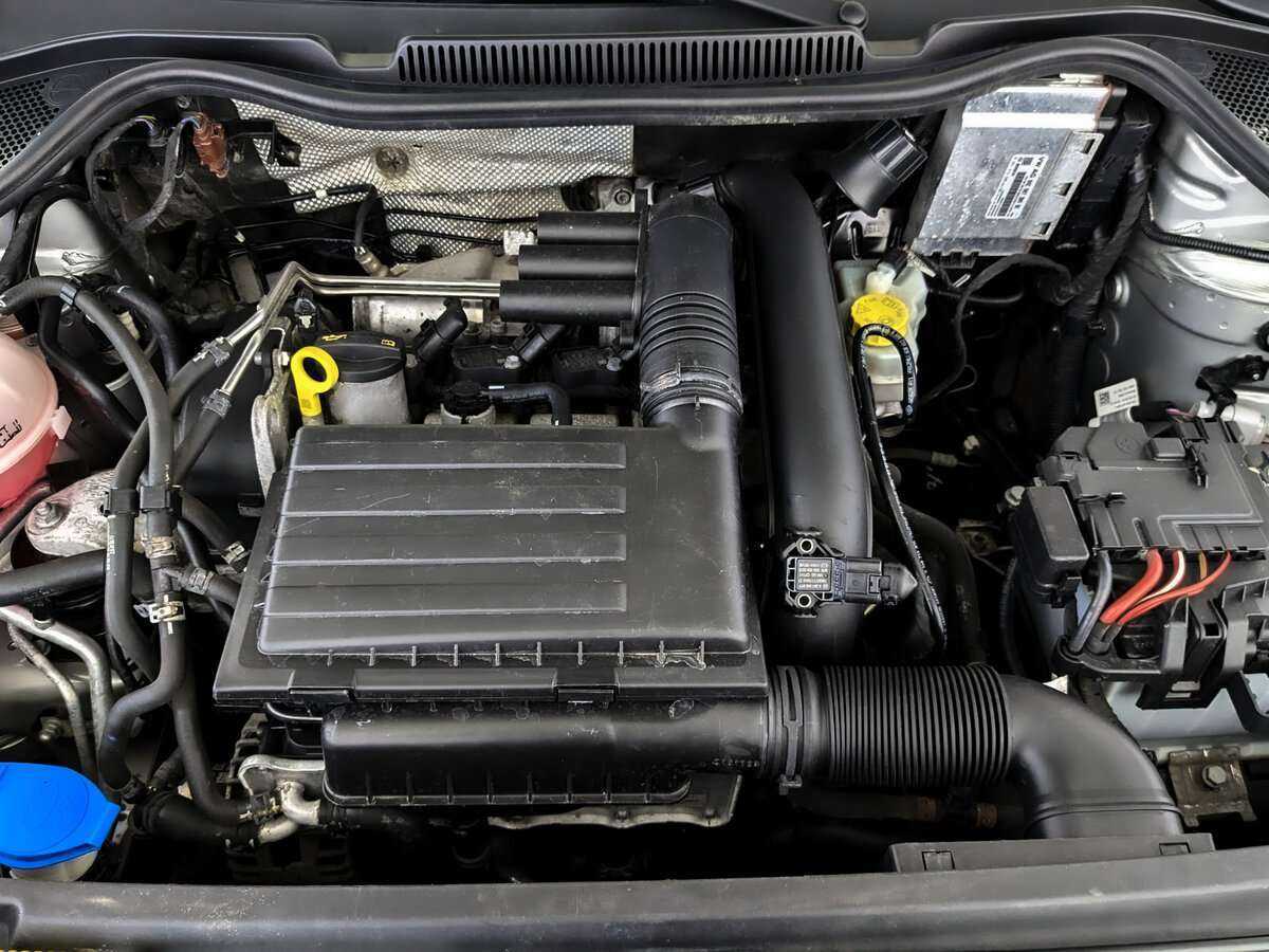 Volkswagen Polo с пробегом — 2019 год. Фото: #8