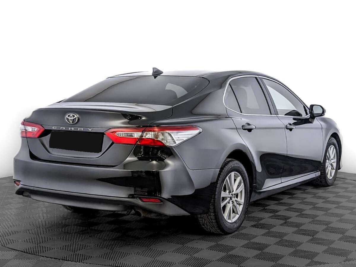 Toyota Camry с пробегом — 2019 год. Фото: #4