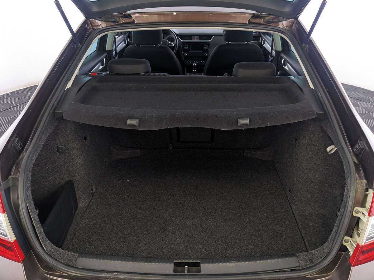 Skoda Octavia с пробегом — 2016 год. Фото: #9