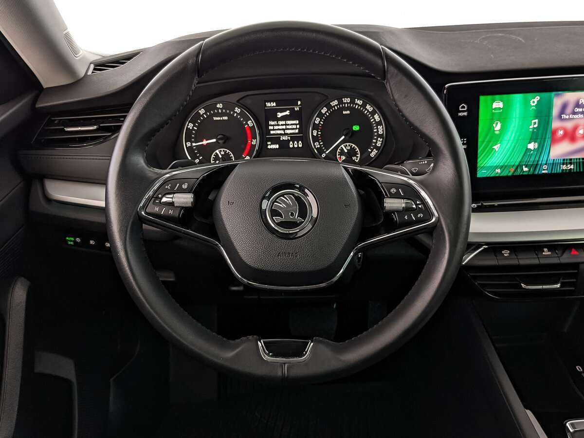 Skoda Octavia с пробегом — 2021 год. Фото: #15