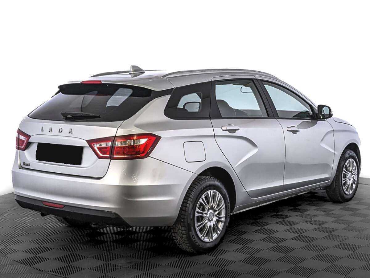 Lada (ВАЗ) Vesta с пробегом — 2021 год. Фото: #4