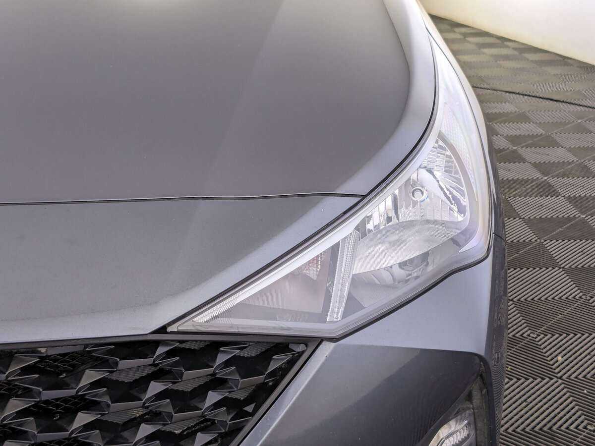 Hyundai Solaris с пробегом — 2021 год. Фото: #10