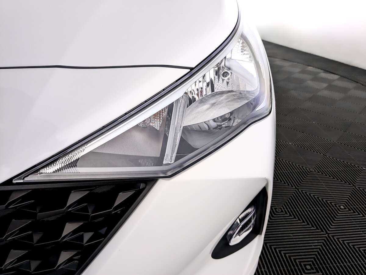 Hyundai Solaris с пробегом — 2022 год. Фото: #16