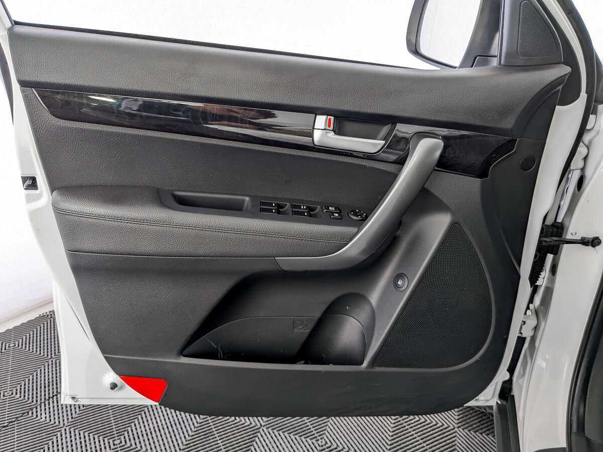 Kia Sorento с пробегом — 2018 год. Фото: #13