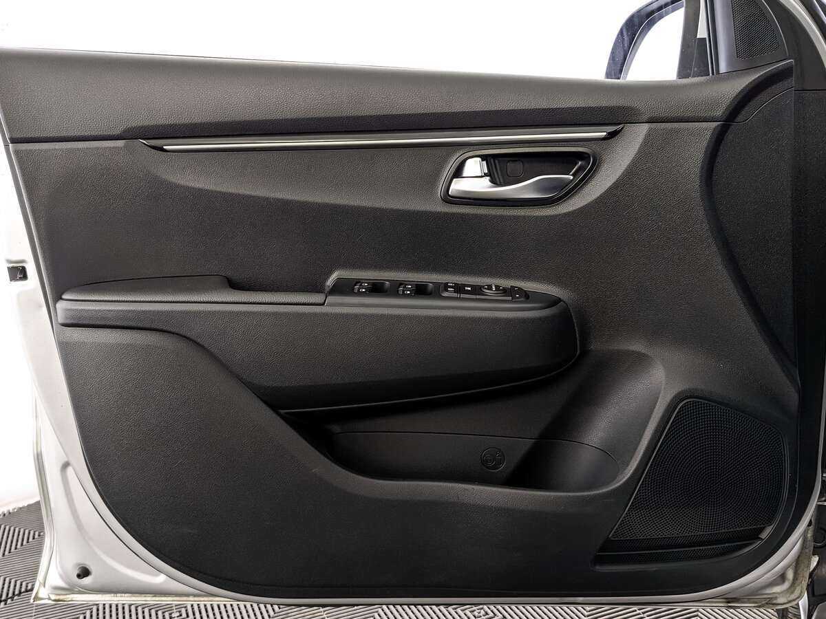 Kia Rio с пробегом — 2020 год. Фото: #14