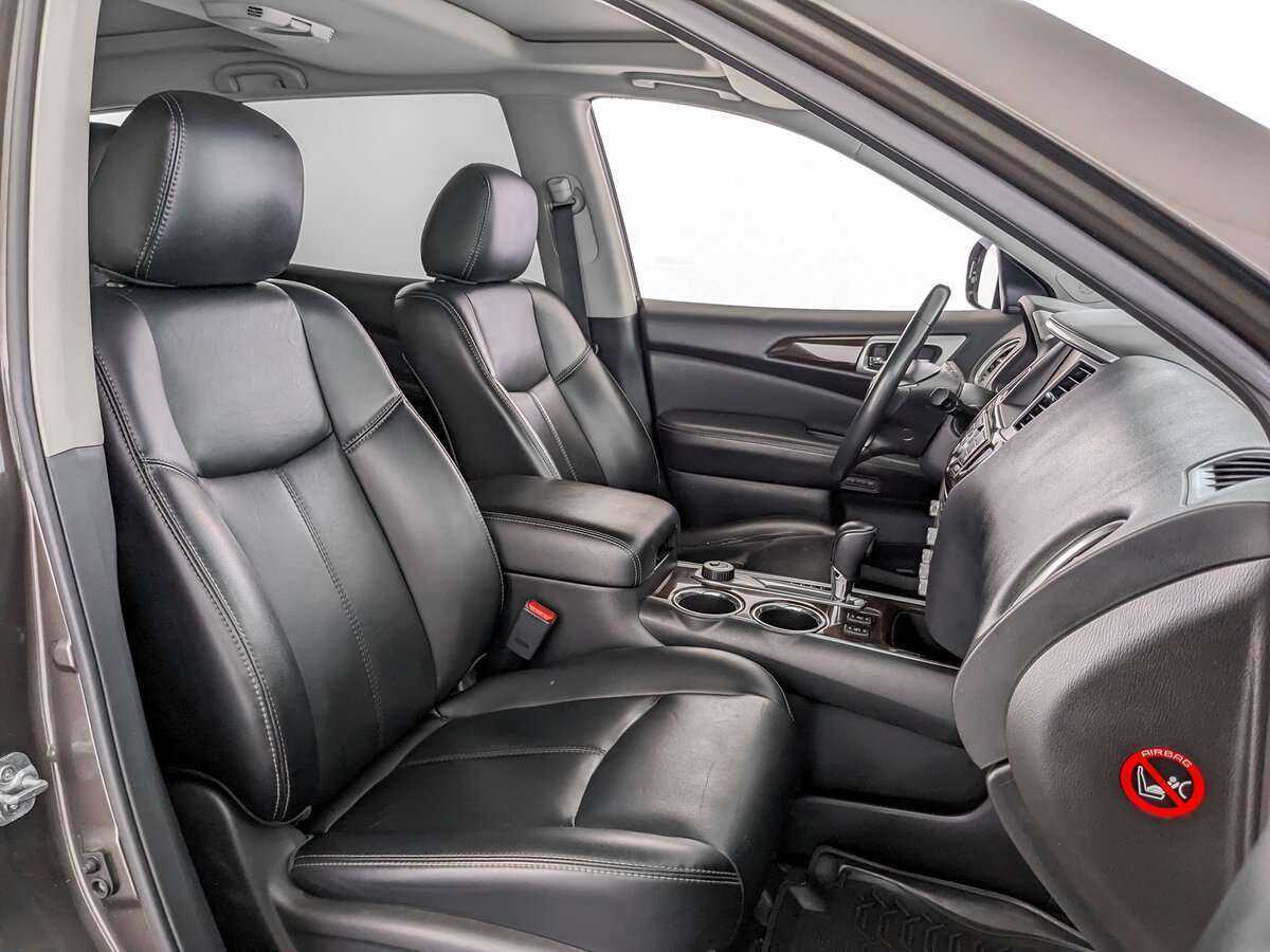 Nissan Pathfinder с пробегом — 2016 год. Фото: #19