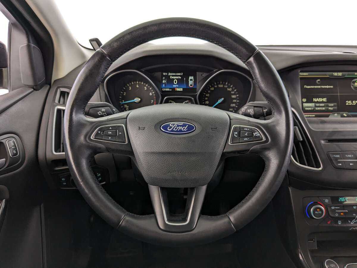 Ford Focus с пробегом — 2015 год. Фото: #16