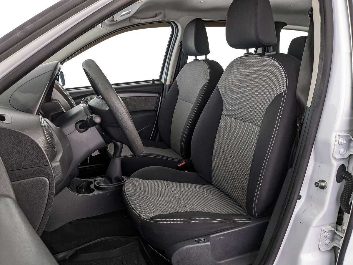 Renault Duster с пробегом — 2016 год. Фото: #18