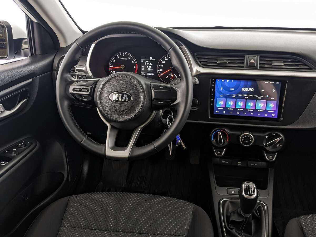 Kia Rio с пробегом — 2021 год. Фото: #17