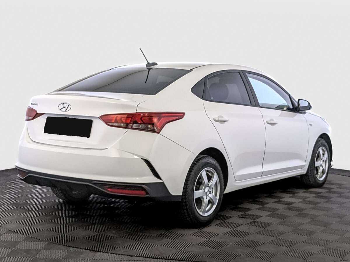 Hyundai Solaris с пробегом — 2021 год. Фото: #4