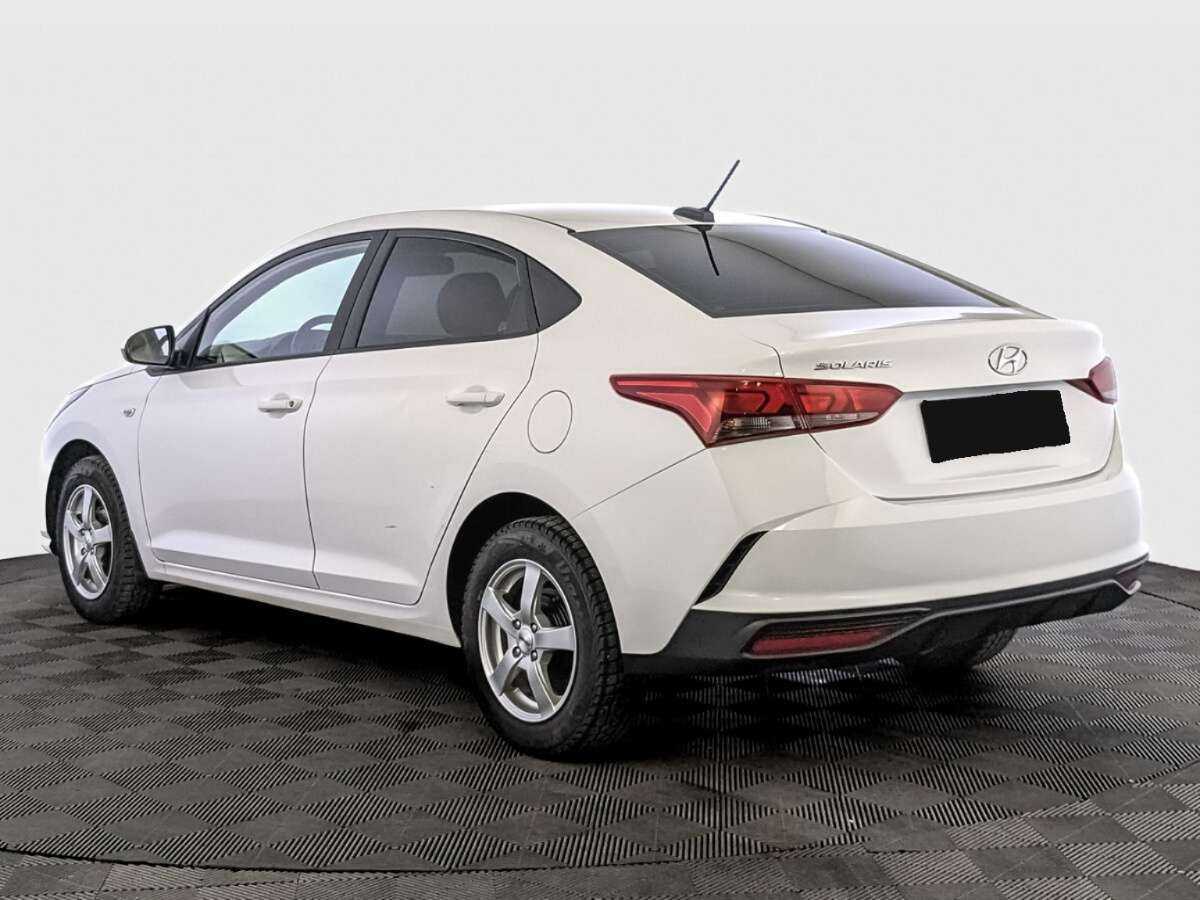 Hyundai Solaris с пробегом — 2021 год. Фото: #6